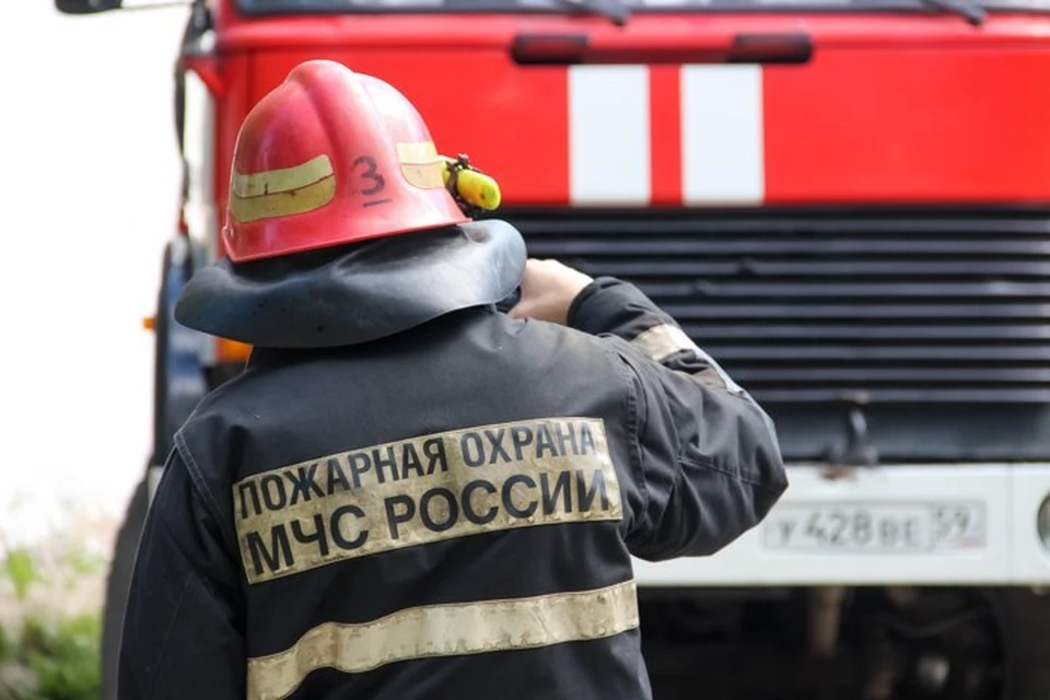 Пожар в квартире в микрорайоне Рабочий поселок в Перми начался около 18.00 5 января.