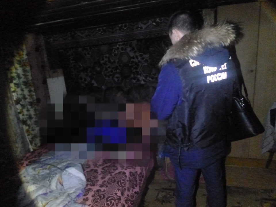 Тело мужчины нашли в его кровати
