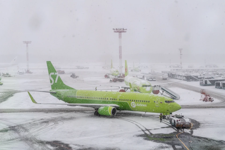 Нижегородский аэропорт работает в штатном режиме в условиях снегопада.