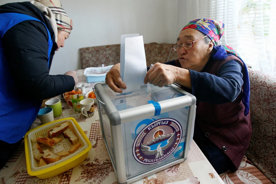 Выборы президента Киргизии состоялись 10 января.