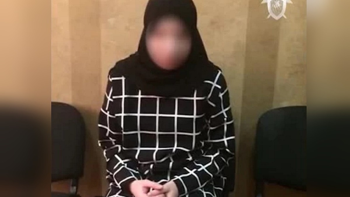 Забила насмерть за конфеты няню