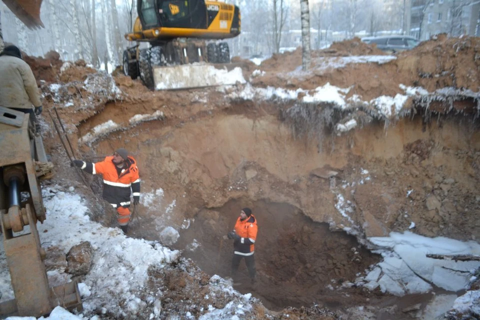 Рабочим пришлось расширять участок раскопки несколько раз. Фото: k4gorod.ru