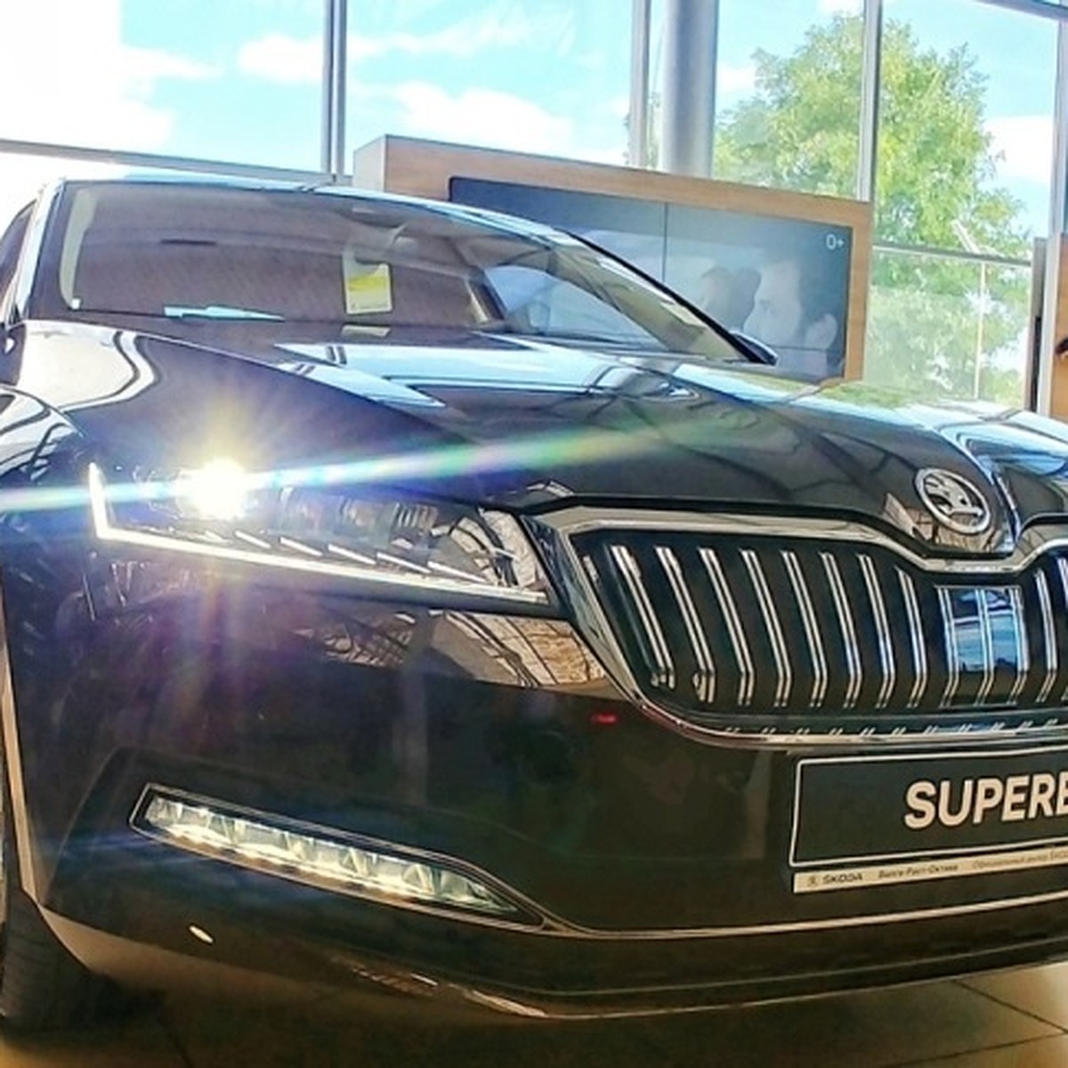 Обзор 5-дверного лифтбека SKODA SUPERB спустя год эксплуатации - KP.RU