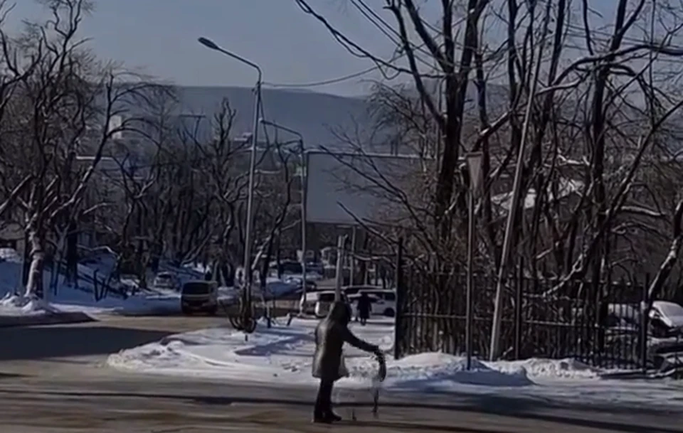 Дальневосточники советуют брать с дамы пример.