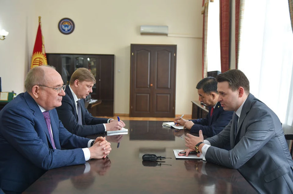Артем Новиков и Виталий Маркелов обсудили вопросы ценообразования на газ.