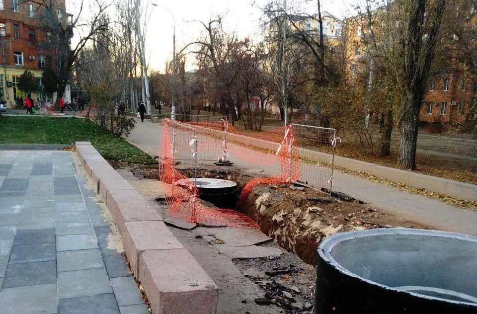 "Концессии" обновят водопровод и канализацию, а потом рабочие приступят к благоустройству прогулочной зоны.