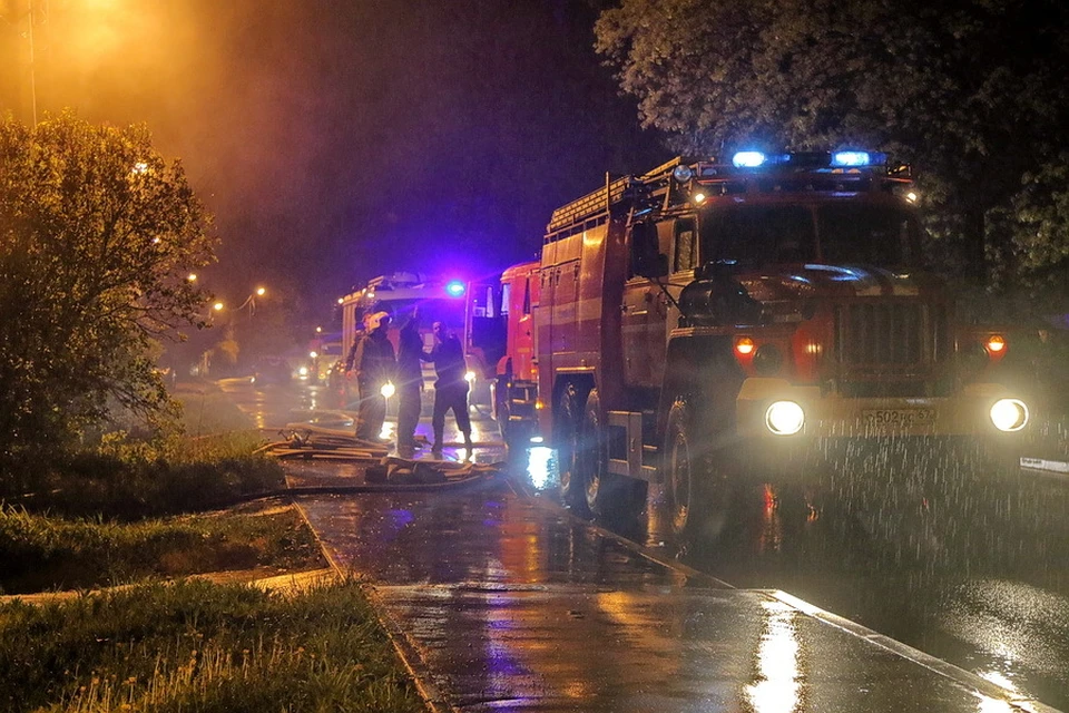 Мужчина и женщина погибли во время пожара в Сафоновском районе. Фото: ГУ МЧС России по Смоленской области.