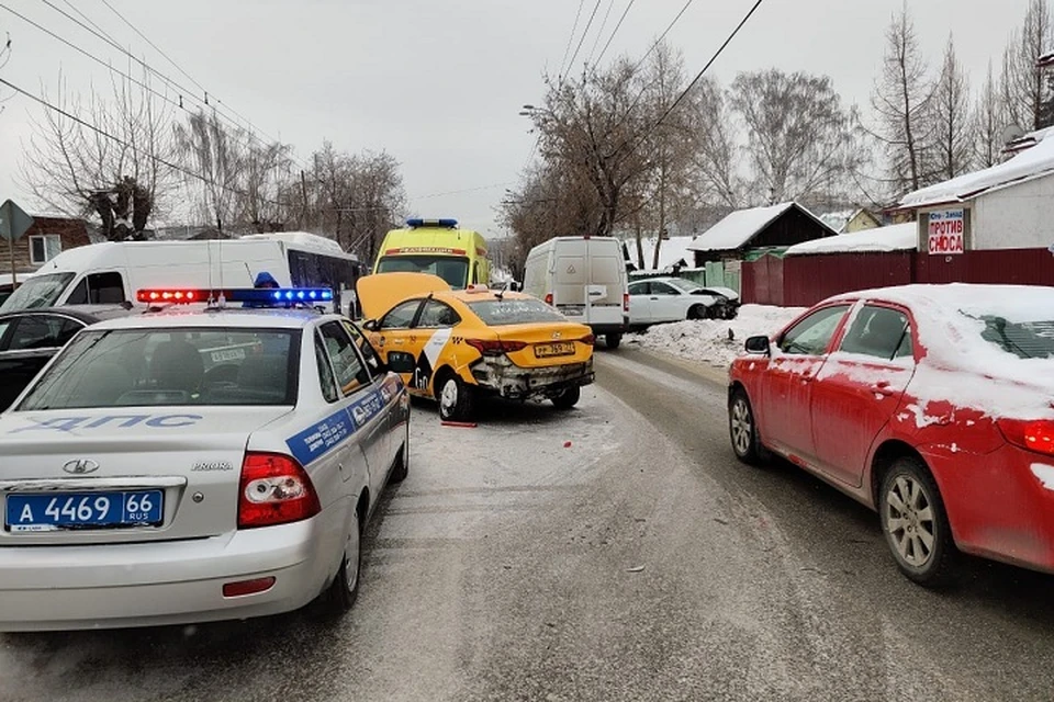 Фото: отделение пропаганды ГИБДД Екатеринбурга