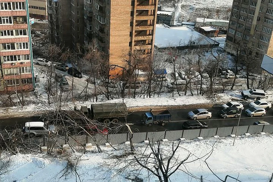 Забор установили с нарушениями. Фото: предоставлено местными жителями