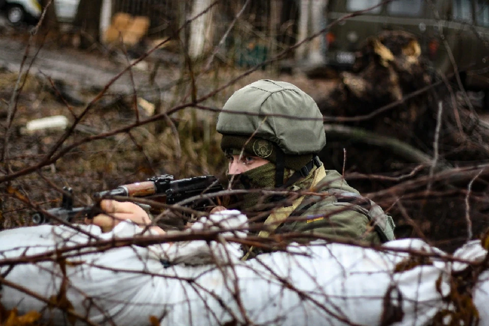 Только за истекшие сутки противник четыре раза обстреливал позиции наших военнослужащих. Фото: штаб «ООС»