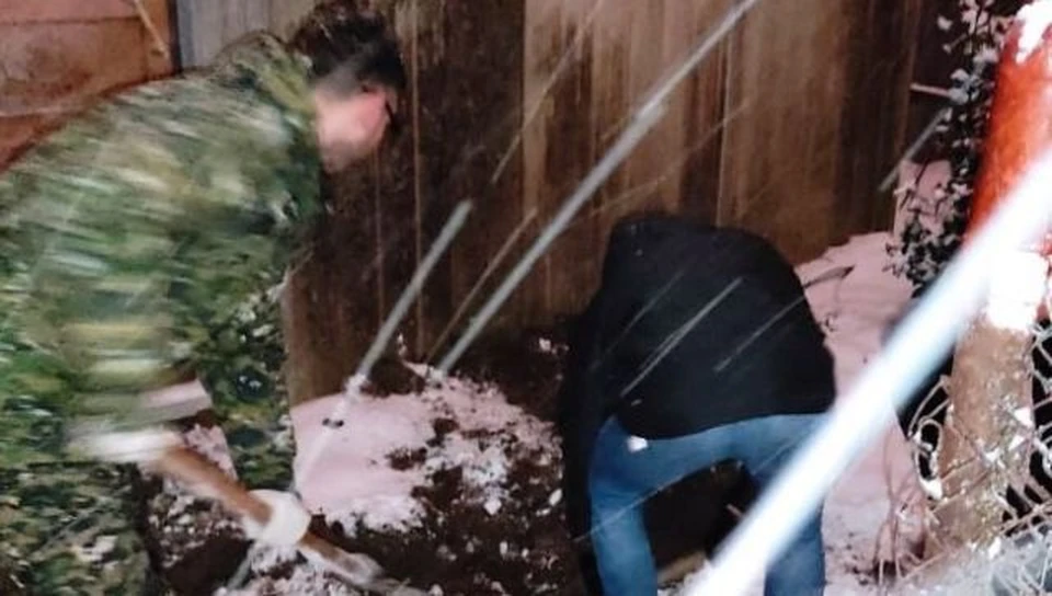Труп убитой женщины ее муж закопал на придомовом участке. Фото: пресс-служба СК Крыма