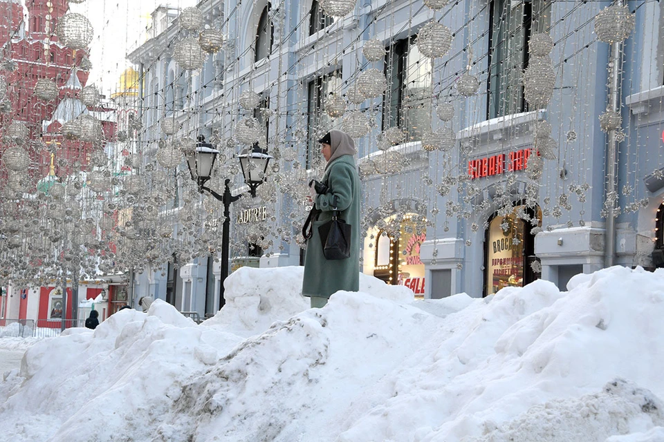 Потепление в москве в декабре. Потепление в Москве. Москва в феврале. Февральская Москва. 26 Февраля 2021 большой снег.