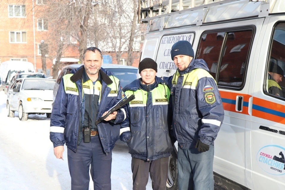 В Кемерове 90-летнняя женщина оказалась в смертельной опасности. ФОТО: Кемеровская служба спасения