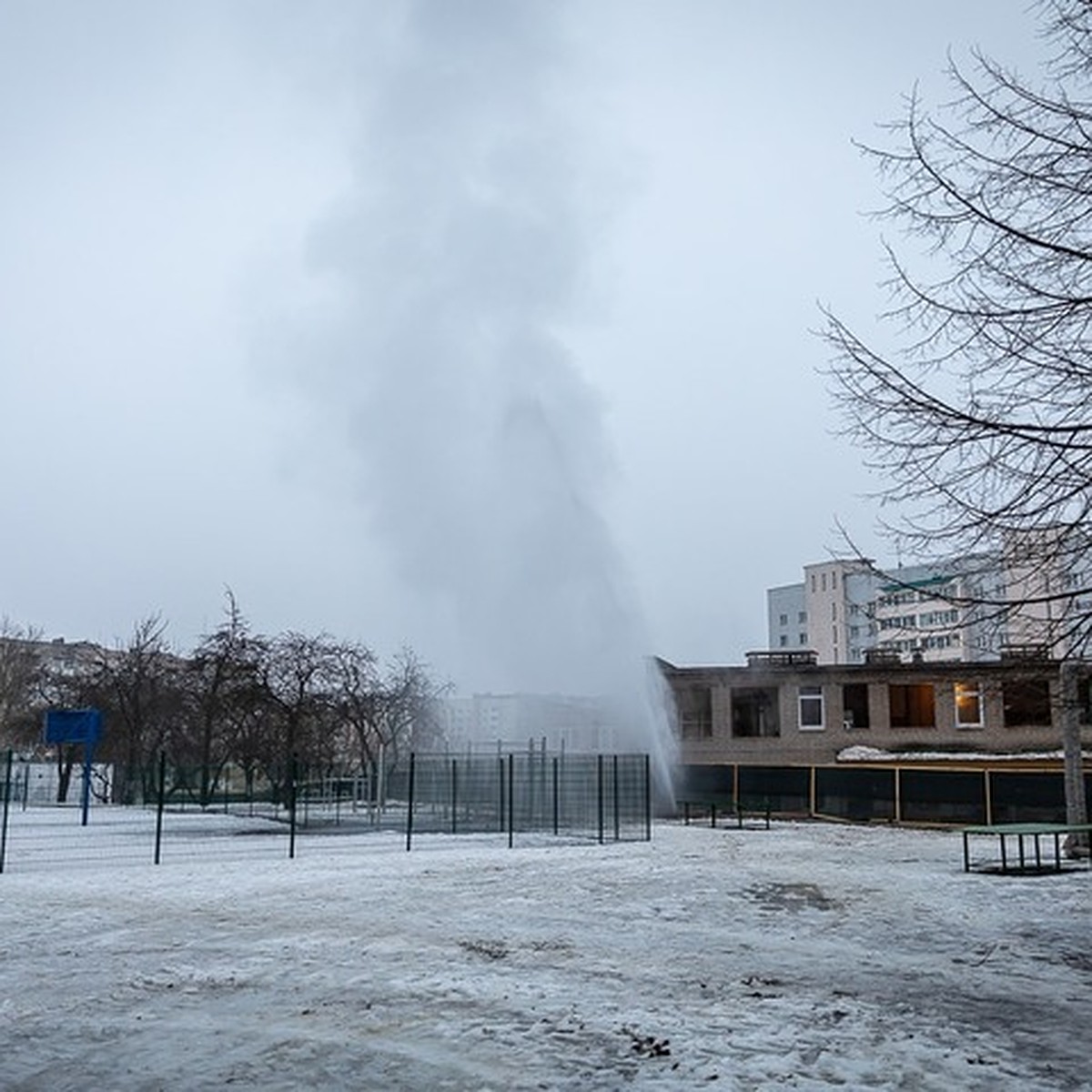 В малиновке прорвало трубу