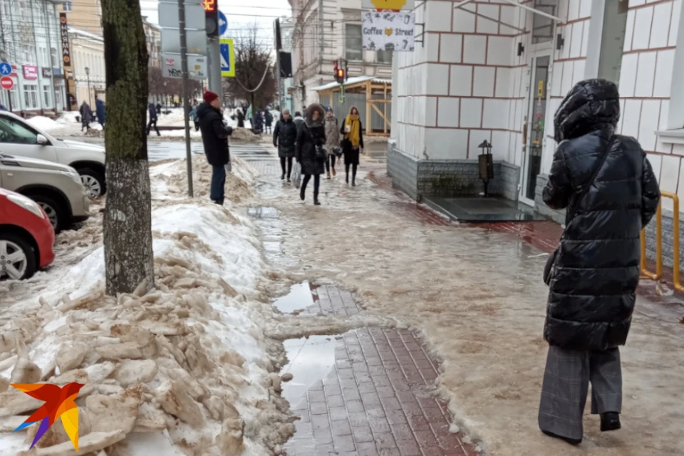 В такую погоду, если уж не «снег башка попадет», то нога точно где-нибудь да подвернется.
