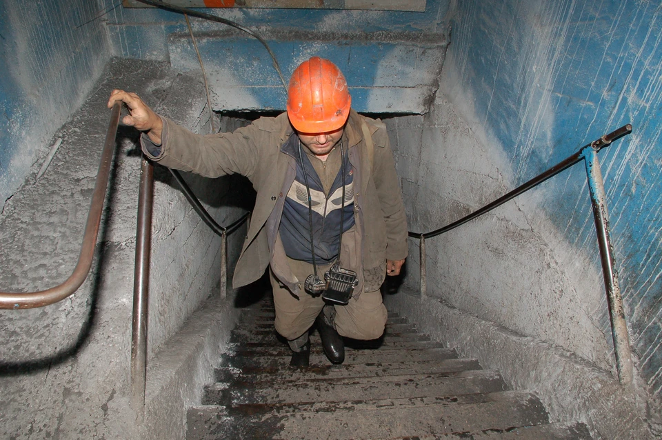 Кузбасские власти встретились с работниками шахты-банкрота «Алексиевская»