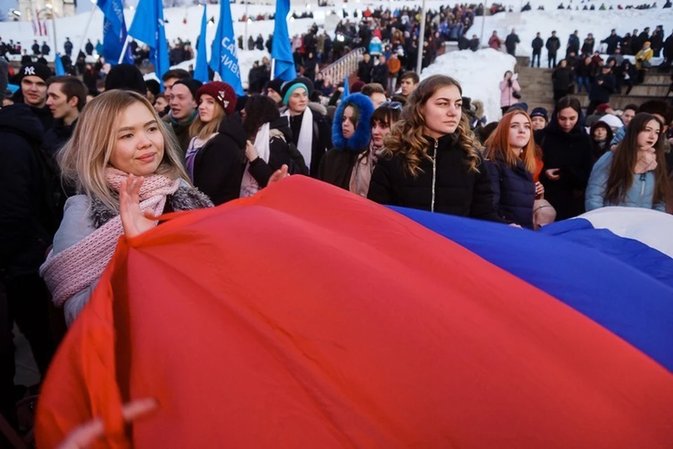 В этом году акция "Соединяя сердца!" состоится в оффлайн-формате, но масштабных флешмобов и концертов не будет