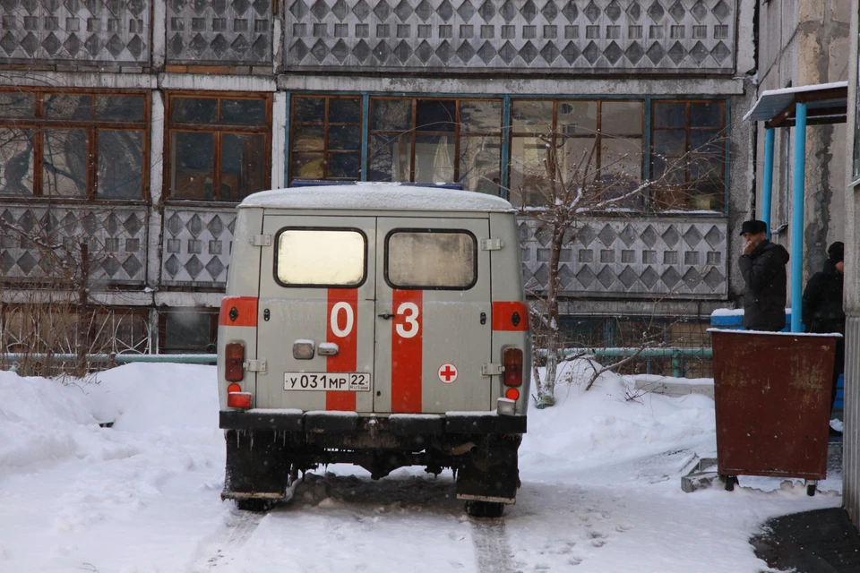Женщину госпитализировали.