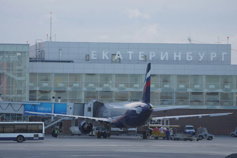 На уровне Свердловской области еще не утвердили огромную седьмую подзону приаэродромной территории, запрещающую строить дома и соцобъекты.