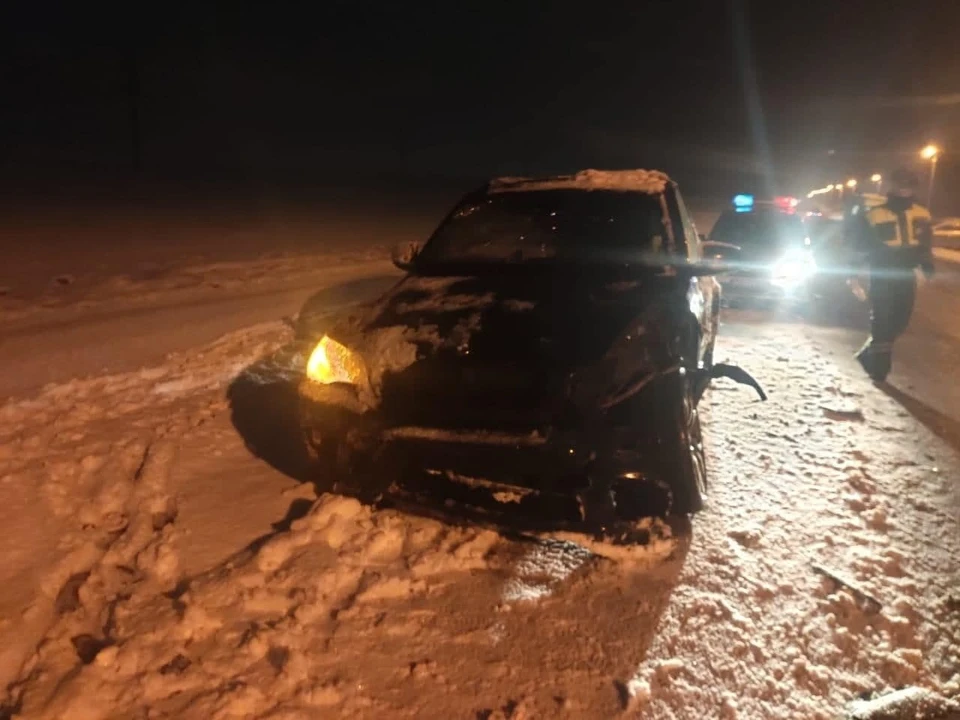 Водитель Renault врезался в BMW X5