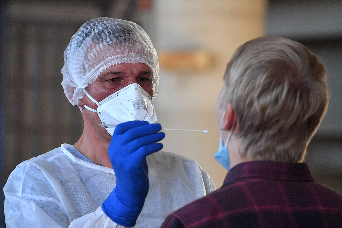 Для посещения Хорватии потребуется виза, ПЦР-тест с отрицательным результатом, сданный не ранее чем за 48 часов до пересечения границы, и ваучер отеля.