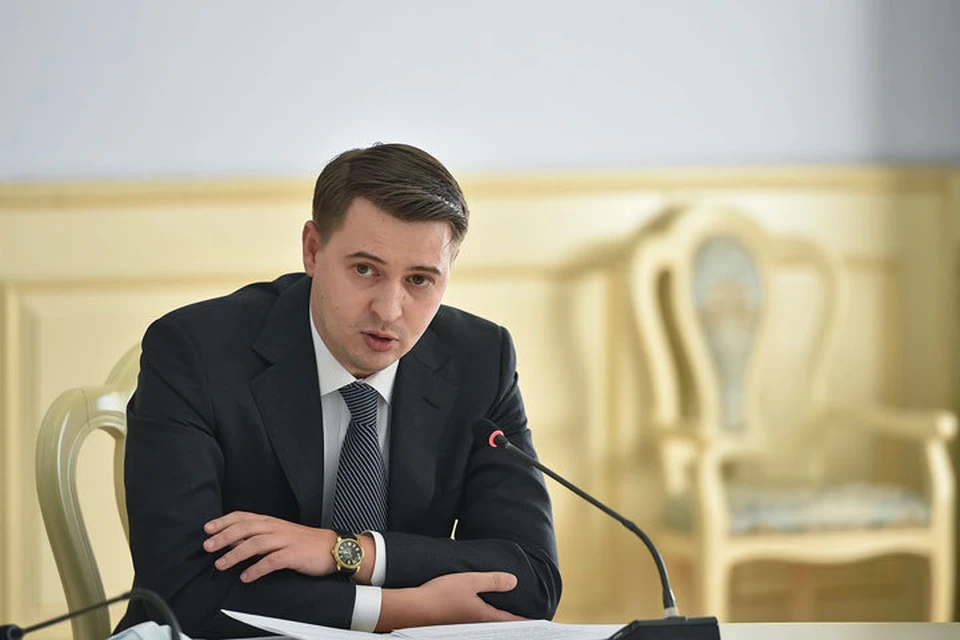 Новиков потребовал усилить контроль над выполнением санитарных требований.