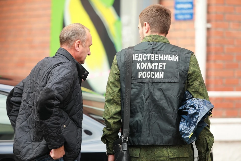 В Хакасии в общежитии нашли тело мужчины с отверткой в шее
