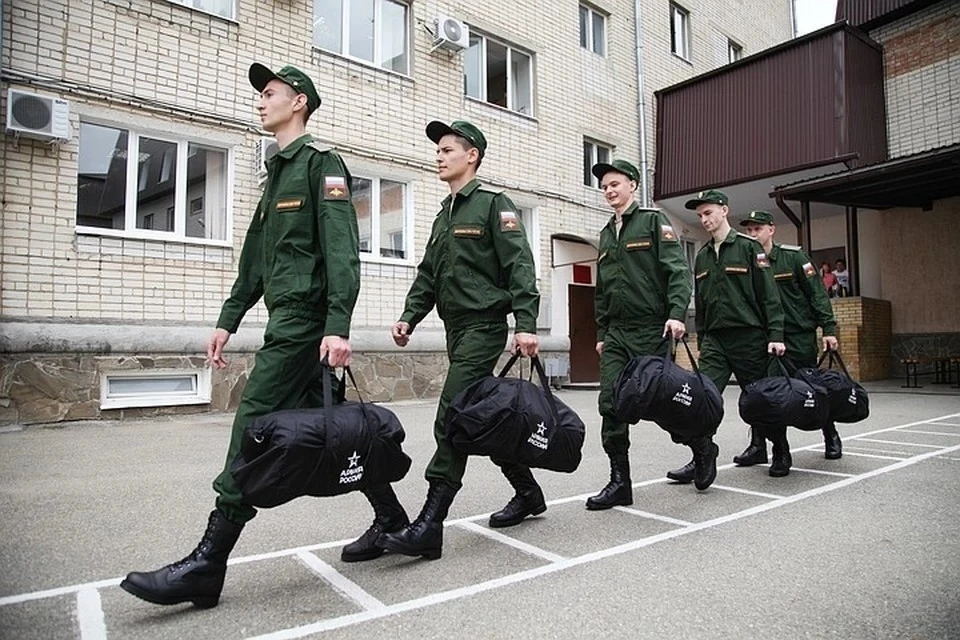 С 1 апреля до 15 июля будет длиться весенний призыв