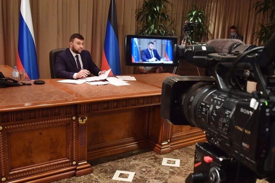 Глава ДНР Денис Пушилин рассказал, что комендантский час будет отменен поэтапно. Фото: Сайт Главы Республики