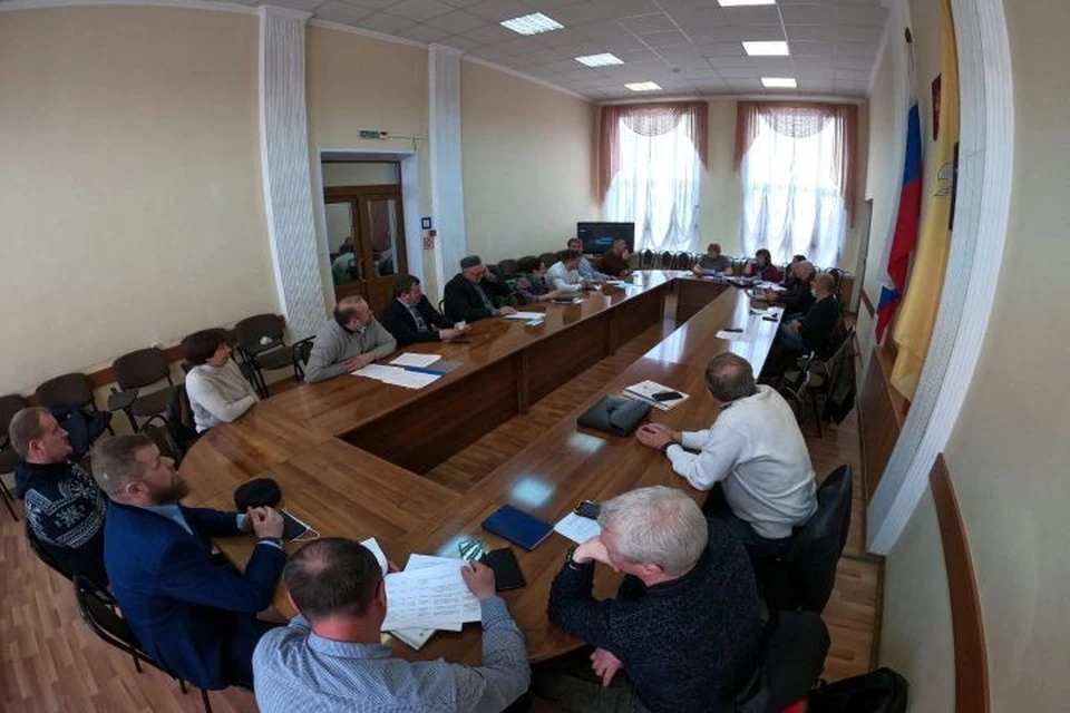 В Переславле-Залесском на первом заседании межведомственной рабочей группы приняли решение построить флот на Плещеевом озере. Фото: Паруса Плещеева озера