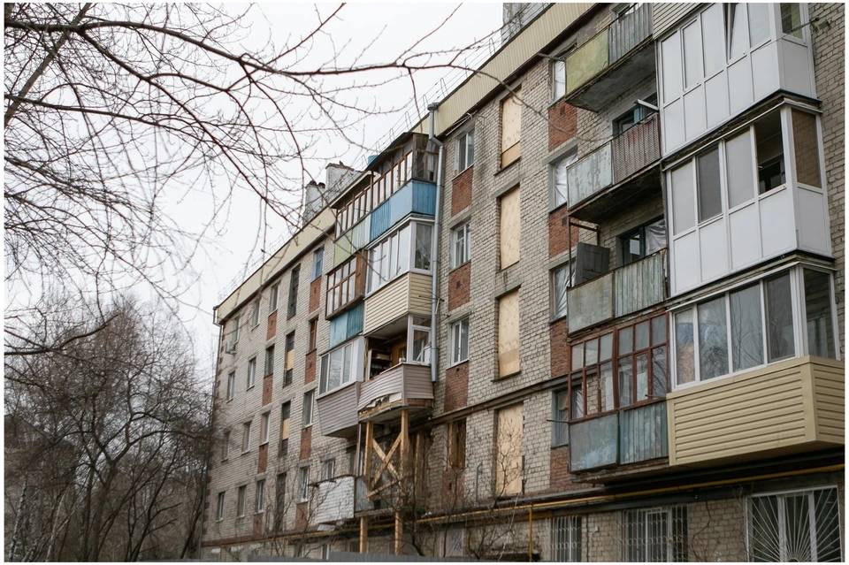 В Тюмени в доме, где произошел взрыв газа, укрепляют стены.
