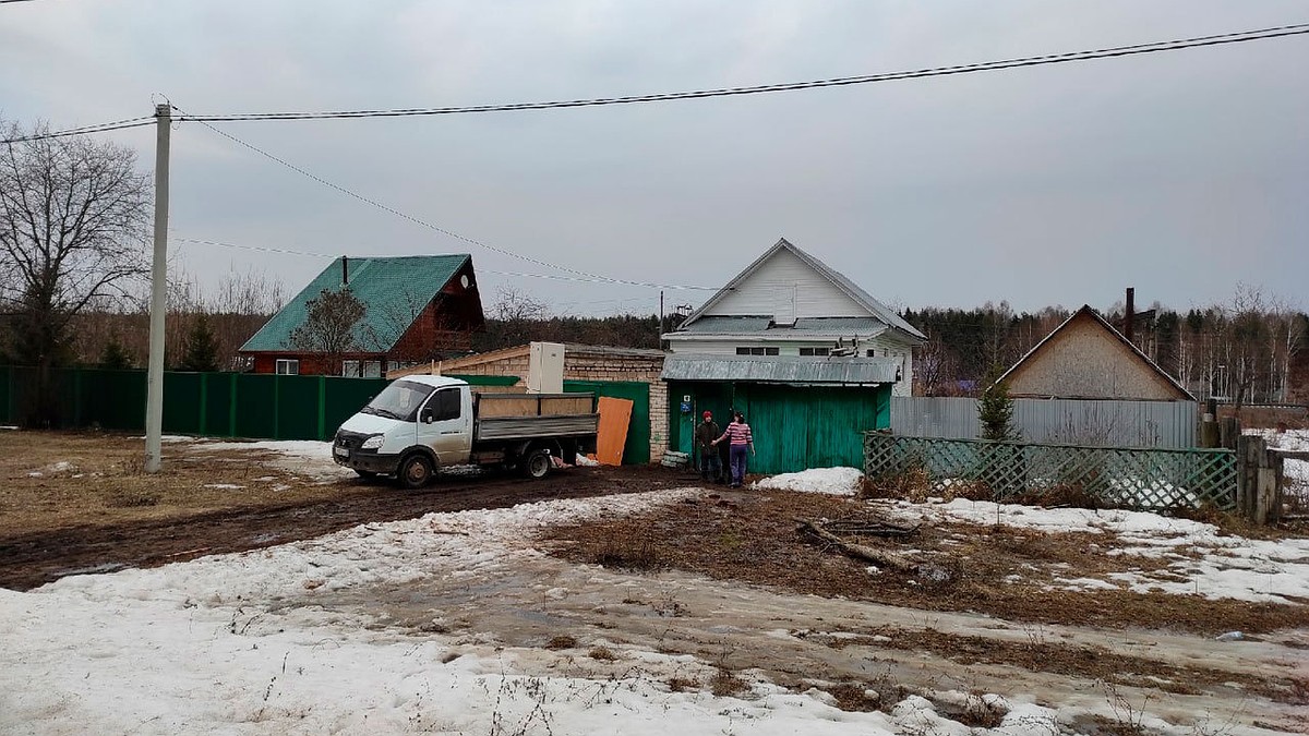 Нужно и дальше жизнь налаживать»: где теперь живет отец-инвалид с четырьмя  детьми из Удмуртии - KP.RU