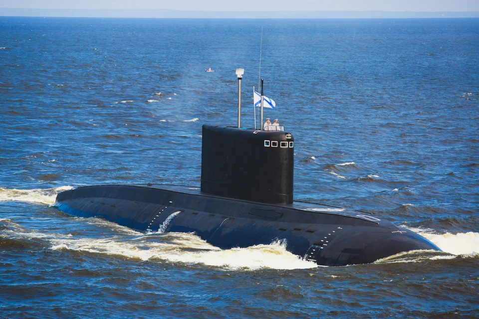 На Западе бояться, что российская армия готова провести испытания ядерной торпеды «Посейдон», вызывающей радиоактивные цунами.