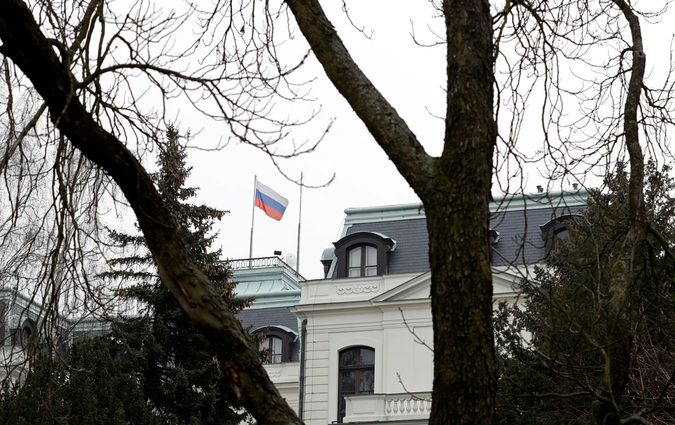 Российское посольство в Праге вскоре покинут 18 сотрудников.