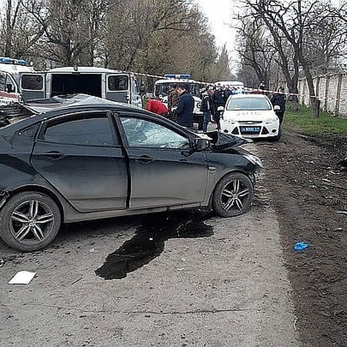 Были веселыми и честными»: друзья рассказали о пяти подростках, погибших в  ДТП в Новочеркасске - KP.RU