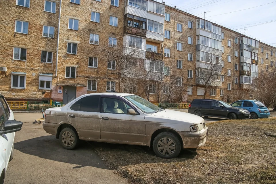 Как пожаловаться на парковку на газонах в Красноярске 2021