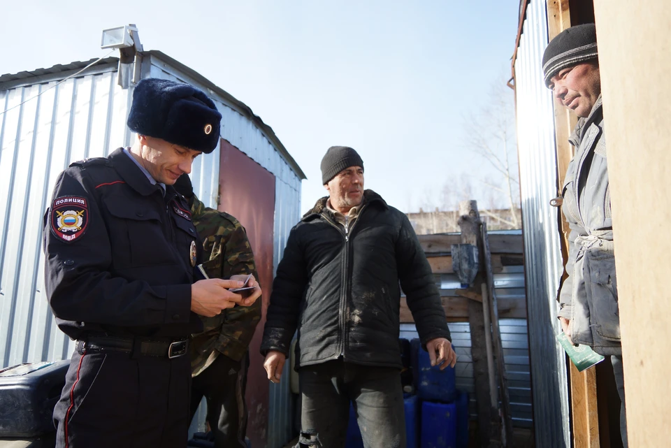МВД призвало нелегальных мигрантов продлить срок временного пребывания в России
