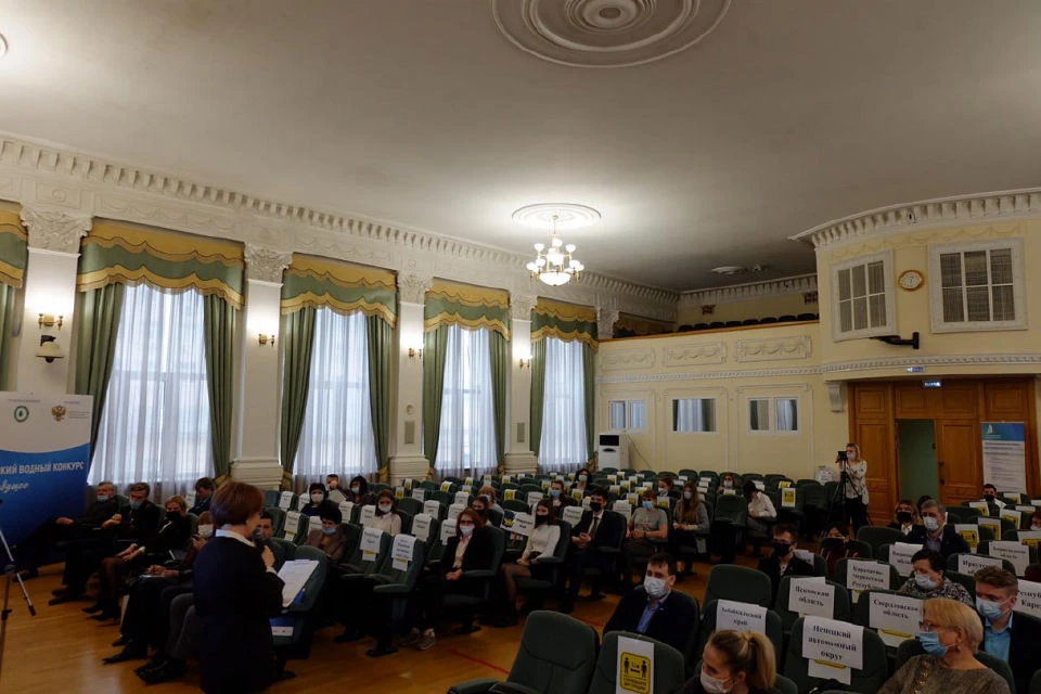 Организаторы поздравили финалистов и вручили памятные призы и подарки. Фото: www.mnr.gov.ru