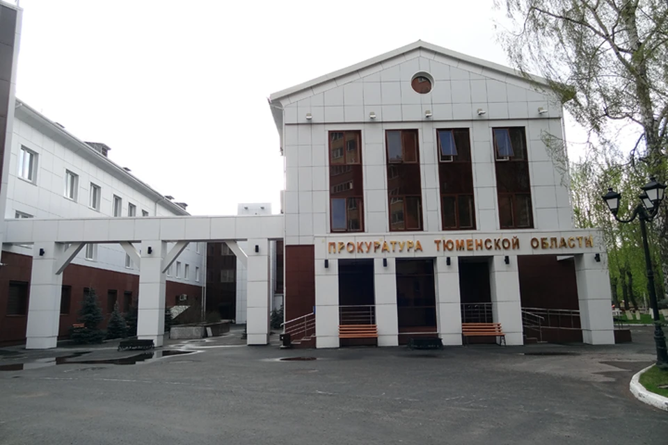 В Тюмени предадут суду мигранта, который семь раз незаконно заезжал в Россию после смены фамилии.