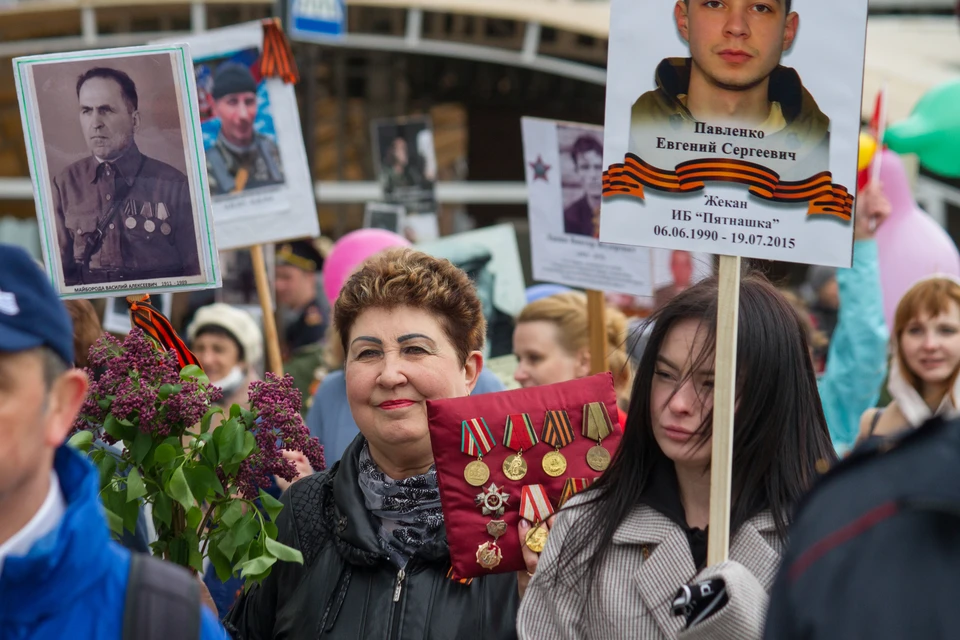 В онлайн-шествии "Бессмертного полка» приняло участие около пяти миллионов человек.