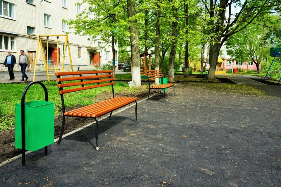 В Орле прошла приемка двора на Песковской улице. Фото: пресс-служба администрации Орла