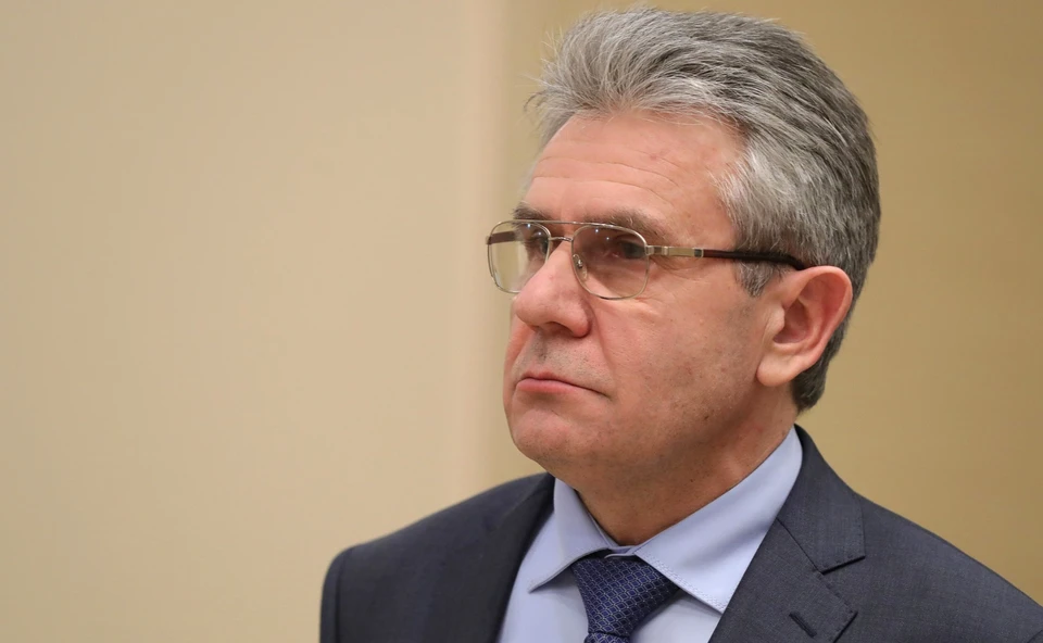 Президент РАН назвал проблемой школ отсутствие идеологии