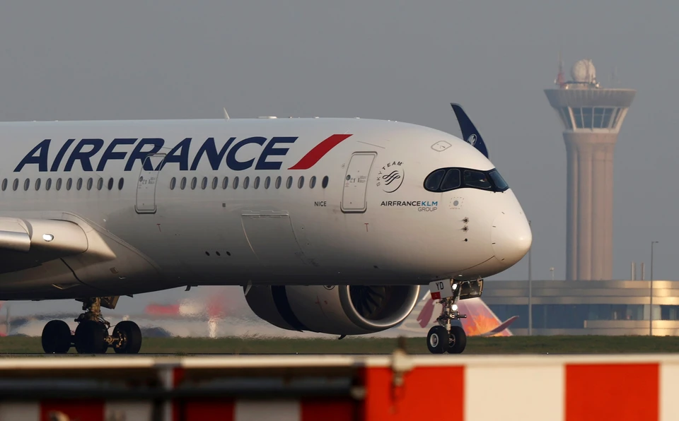 Air France будет летать в Россию в обход Беларуси.