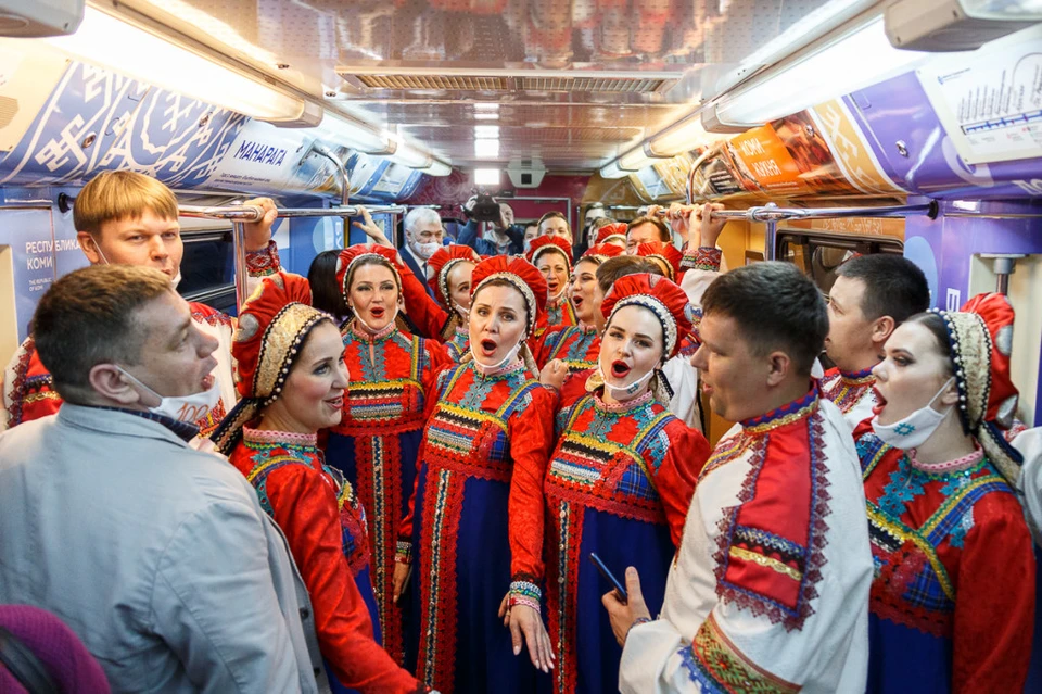 «Это один из самых ярких запусков тематических поездов за всю историю московского метро». Фото: rkomi.ru
