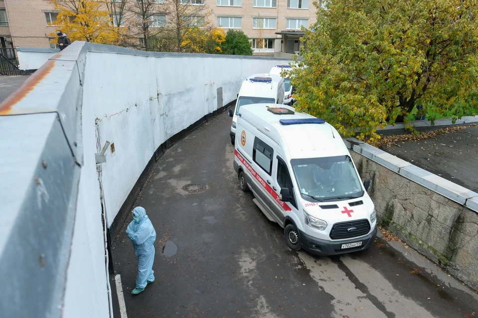 Заболеваемость в Петербурге держится на среднем уровне, как в последние 10 дней.