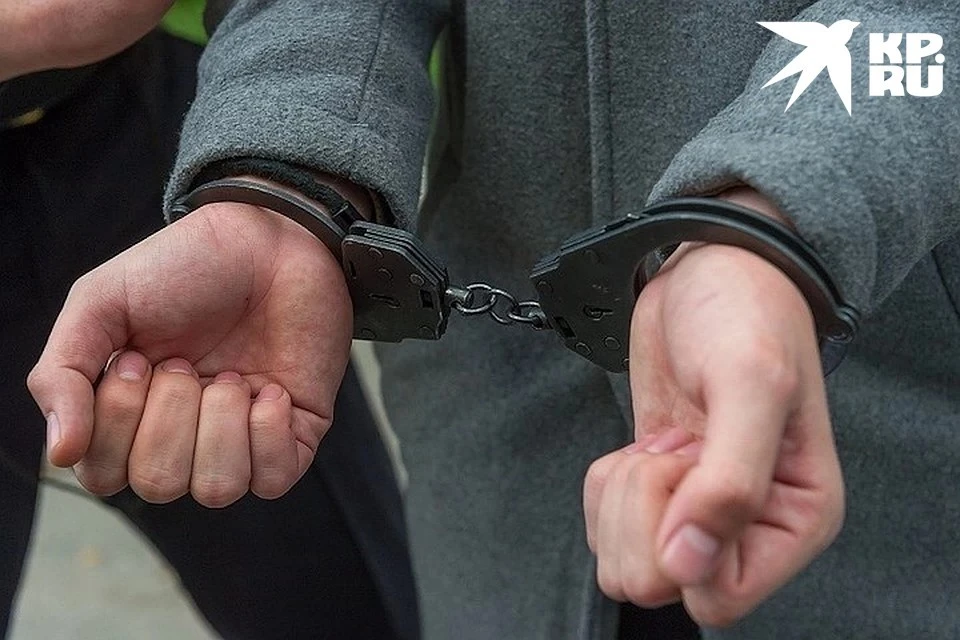 В Тверской области двое мужчин сдали на металлолом кучу вещей с чужой дачи. Возбуждено дело о краже.