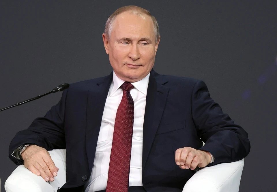 Президент России заявил, что вторая нитка "Северного потока - 2" будет полностью завершена в течение 1,5-2 месяцев.