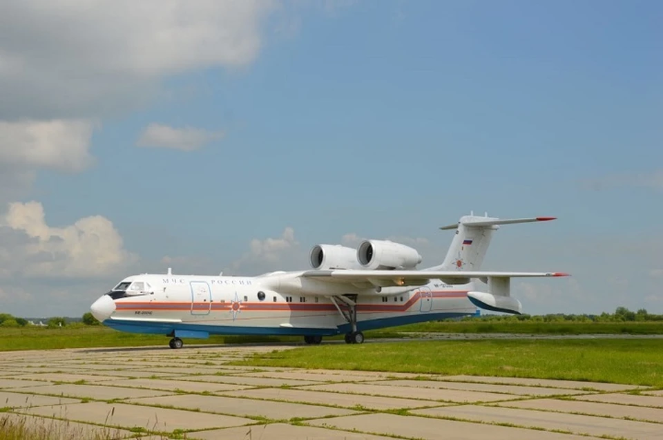 Самолет-амфибия Бе-200 полетел из Хабаровска в Якутию тушить пожары