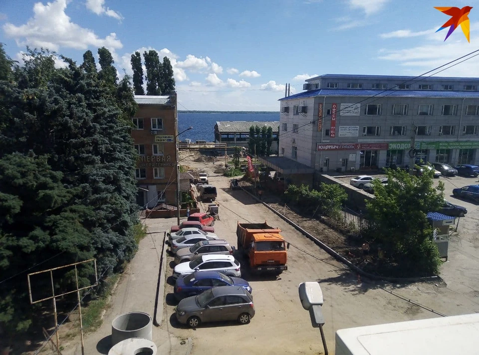 На Новой Набережной продолжается строительство пляжа