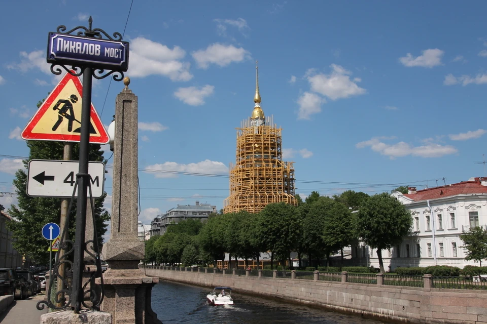 Реставрация колокольни Николо-Богоявленского морского собора началась в Петербурге. Фото: КГИОП